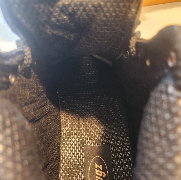 Lugz women size 8M Black slip resistant chunky heel new in box lace up comfort - Picture 7 of 8